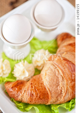 Tasty breakfast  14199155
