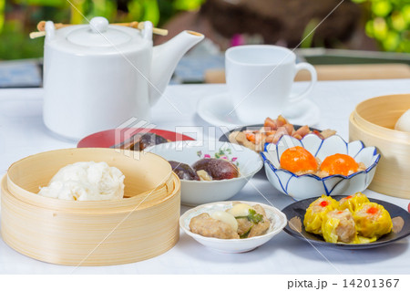 chinese food 14201367