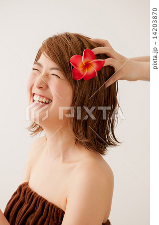 A Merry Girl A Merry Girl 14203870