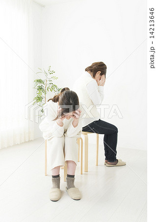 家庭崩壊 家庭崩壊 14213646