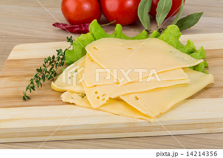 Sliced cheddar Sliced cheddar 14214356