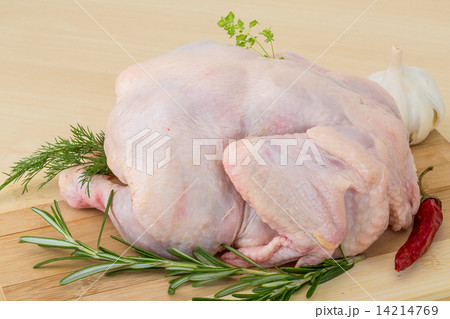 Raw chicken Raw chicken 14214769