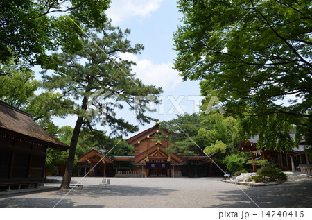 熱田神宮　神楽殿 14240416
