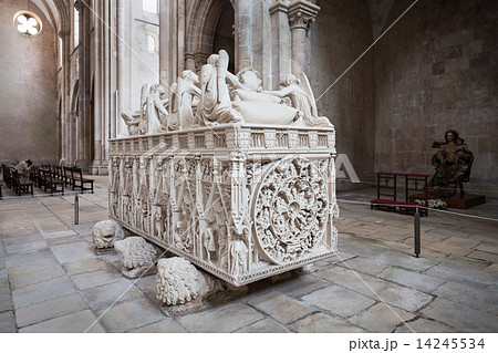 Royal tomb, Alcobaca 14245534