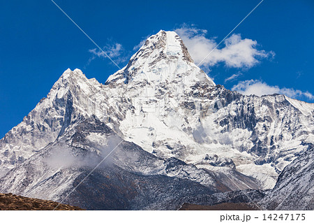 Ama Dablam, Himalaya 14247175