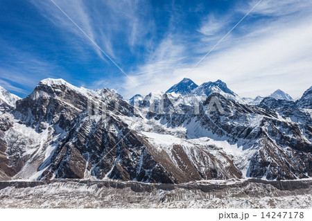 Everest landscape, Himalaya 14247178