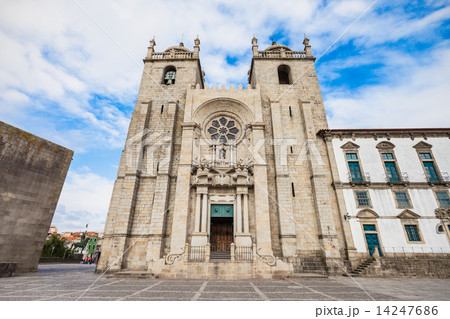 The Porto Cathedral 14247686