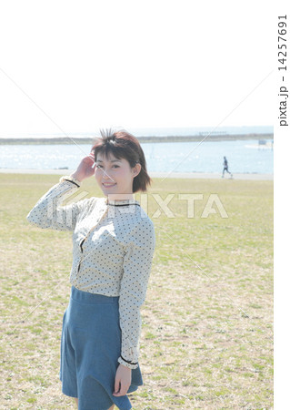 女性 14257691