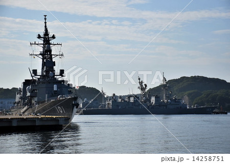 護衛艦 むらさめ　（ 海上自衛隊 横須賀基地  ） 14258751