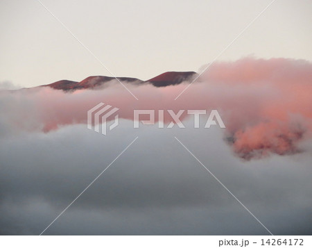 red mist on mauna kea 14264172