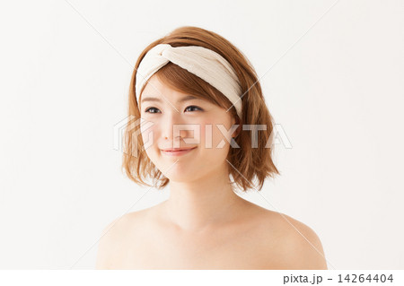 A Merry Girl A Merry Girl 14264404