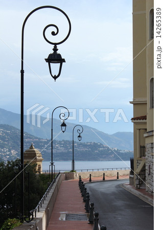 路地裏の街灯 路地裏の街灯 14265389