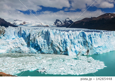 Glacier in Argentina 14265448