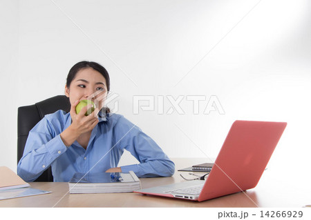 International Business International Business 14266929