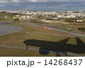 飛行機の影 14268437