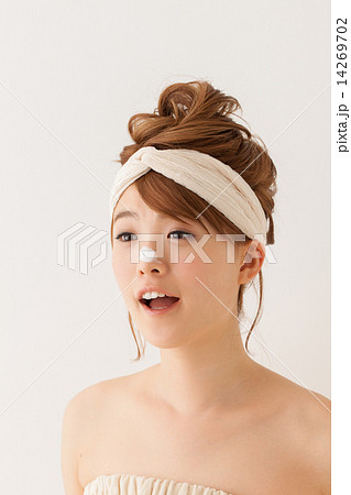 A Merry Girl A Merry Girl 14269702