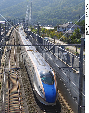 新幹線E7系電車 14271575