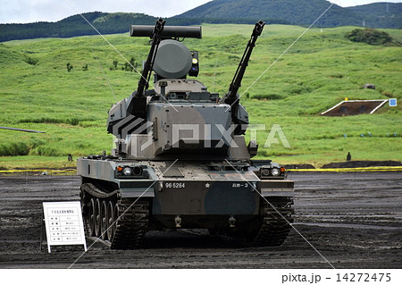 スカイシューター 87AW ( 87式自走高射機関砲 ) 2014年 富士総合火力演習 スカイシューター 87AW ( 87式自走高射機関砲 ) 2014年 富士総合火力演習 14272475