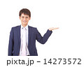 案内するビジネスマン 14273572