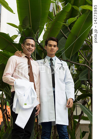 Health/ Medical care Health/ Medical care 14273985
