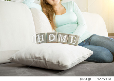 Conceptual shot of word "Home" spelled by letters on blocks 14275418