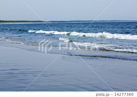 波　海 14277360