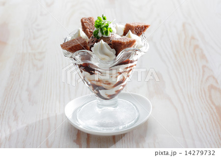 パフェ パフェ 14279732