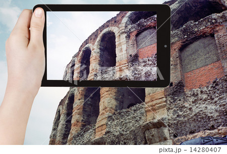 tourist taking photo of roman arena in Verona tourist taking photo of roman arena in Verona 14280407