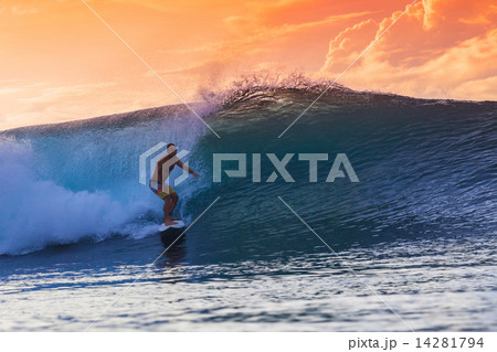 Surfer on Amazing Wave Surfer on Amazing Wave 14281794