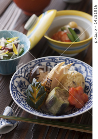 会席料理の煮物 14281916