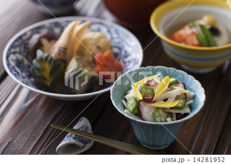 会席料理の酢の物 14281952