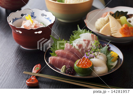 会席料理の向付 14281957