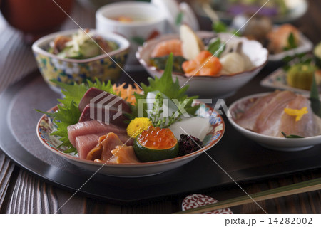 会席料理の向付 14282002