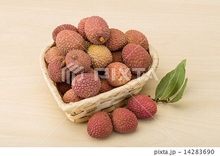 Tropical fruit - lychee 14283690