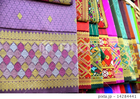 ラオス伝統の織物 14284441