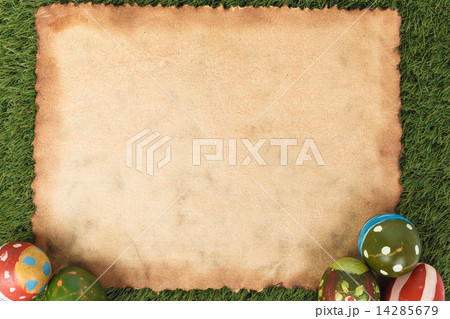 Happy easter eggs festival event on grass and grunge paper,can u 14285679