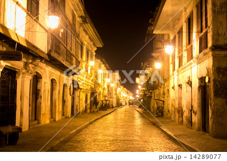 Calle Crisologo 14289077