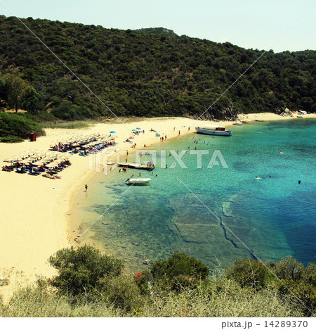 sand beach and turquoise sea, Ammouliani Island,  Greece 14289370