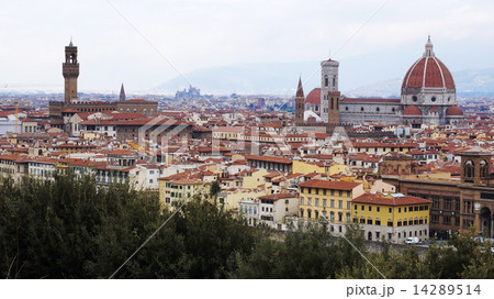 Cathedral Santa Maria del Fiore in Florence, Italy Cathedral Santa Maria del Fiore in Florence, Italy 14289514