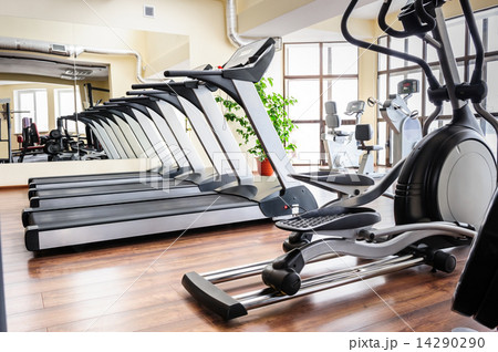 Treadmills 14290290