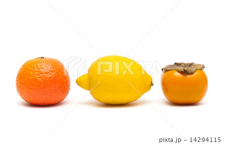 lemon, persimmon and tangerine isolated on white background 14294115