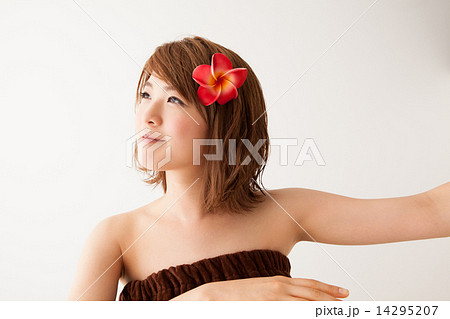 A Merry Girl A Merry Girl 14295207