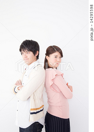 喧嘩をするカップル 14295598