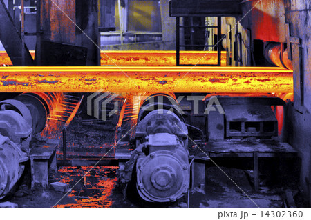 hot steel on conveyor 14302360