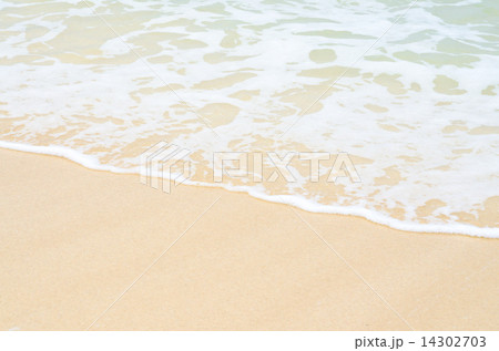 波 浜辺 海 砂浜 波 浜辺 海 砂浜 14302703