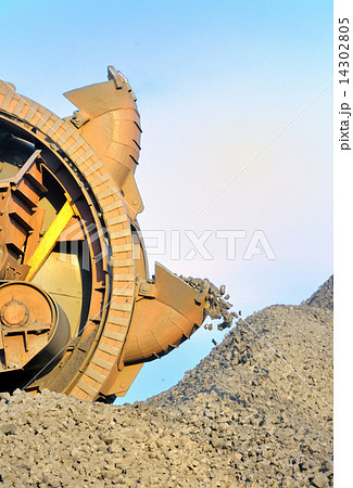 bucket wheel excavator for digging the brown coal 14302805