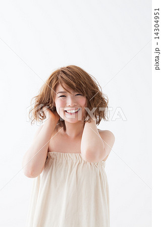 A Merry Girl A Merry Girl 14304951