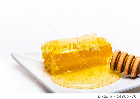 honey dipper and honeycomb 14305770