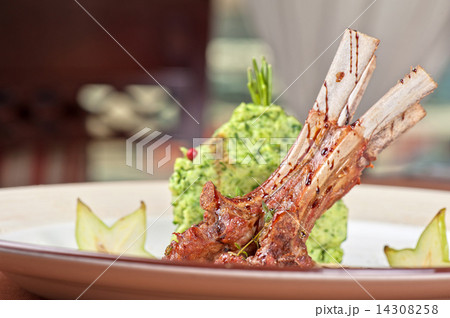 ribs calf 14308258