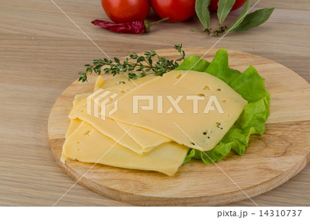 Sliced cheddar Sliced cheddar 14310737